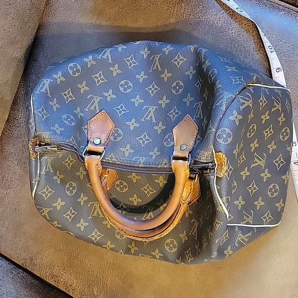 Lv bag a true vintage in like great condition - Picture 13 of 15